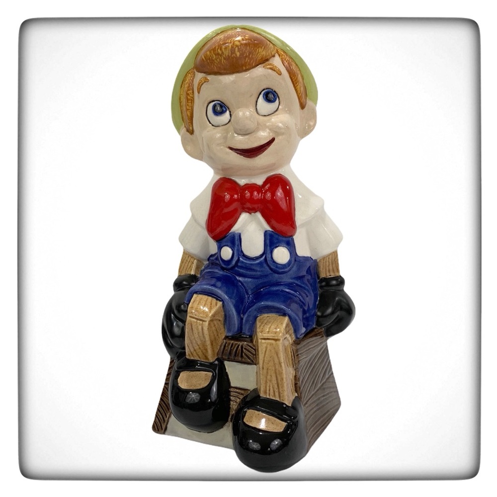 Walt Disney Pinocchio Ceramic Musical Figurine